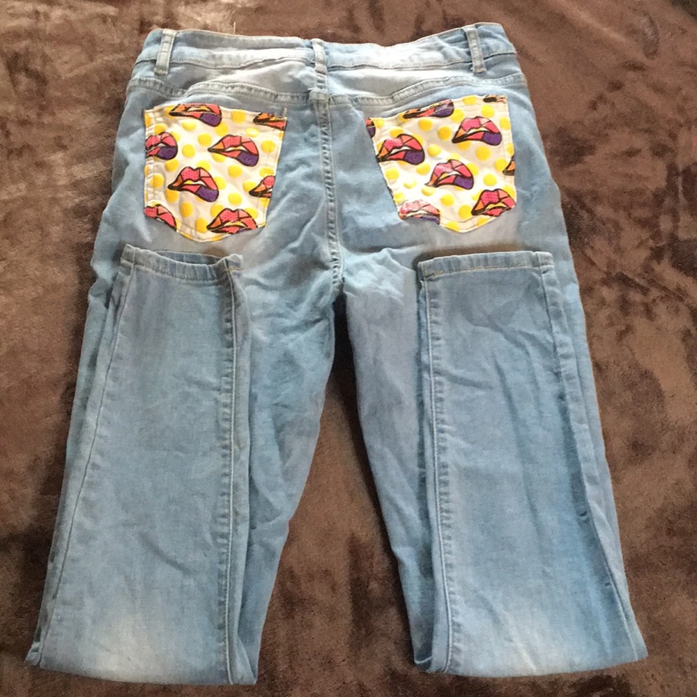 BITE ME JEANS!! - Picture 5 of 5